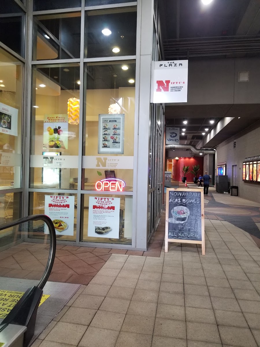 Nifty's Korean Bbq & Ramen
